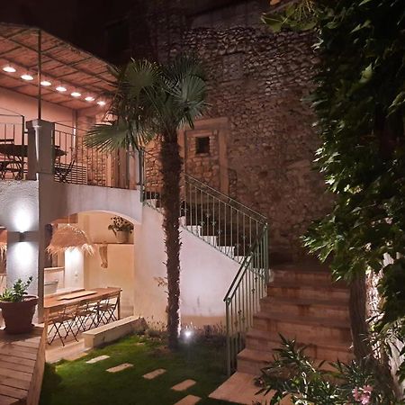 Drome Provencale Maison Familiale Calme Dans Village Valréas Zewnętrze zdjęcie