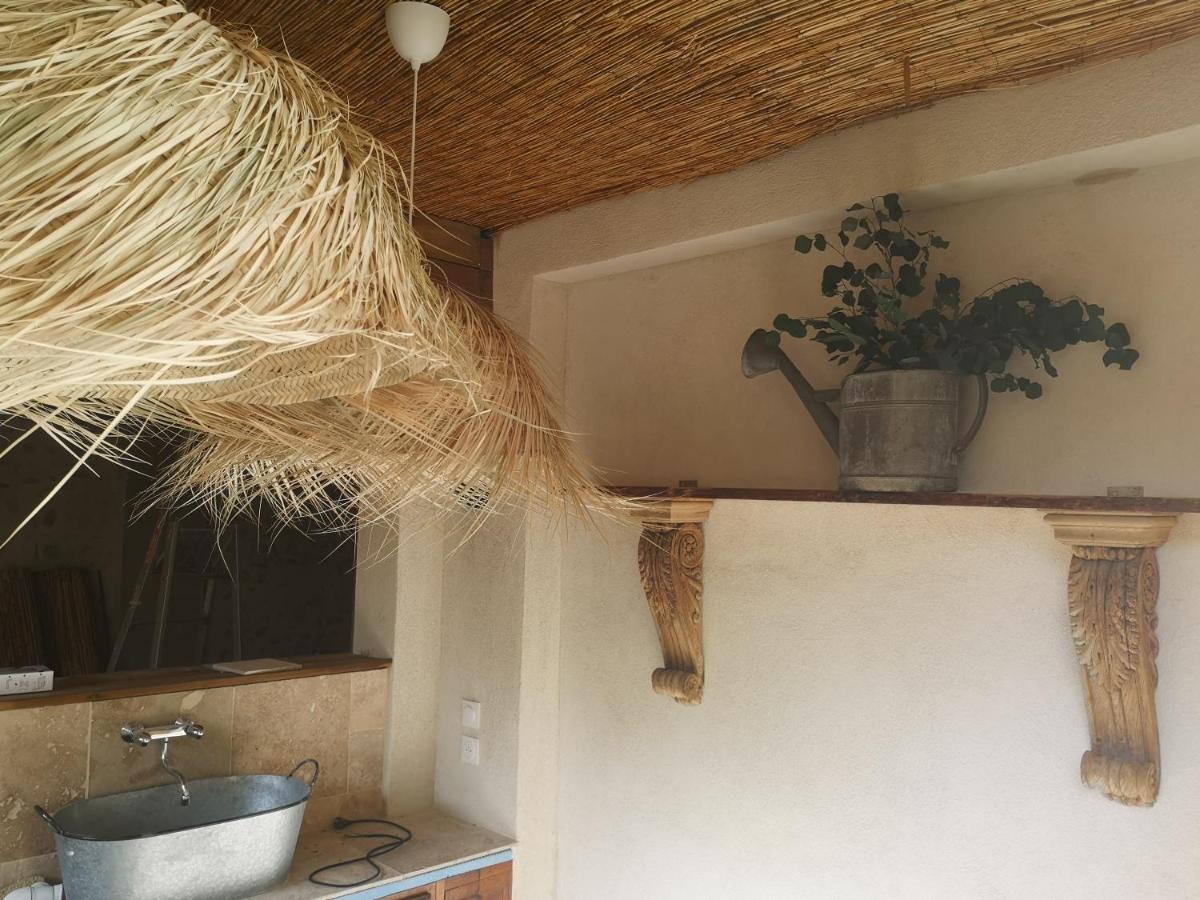 Drome Provencale Maison Familiale Calme Dans Village Valréas Zewnętrze zdjęcie