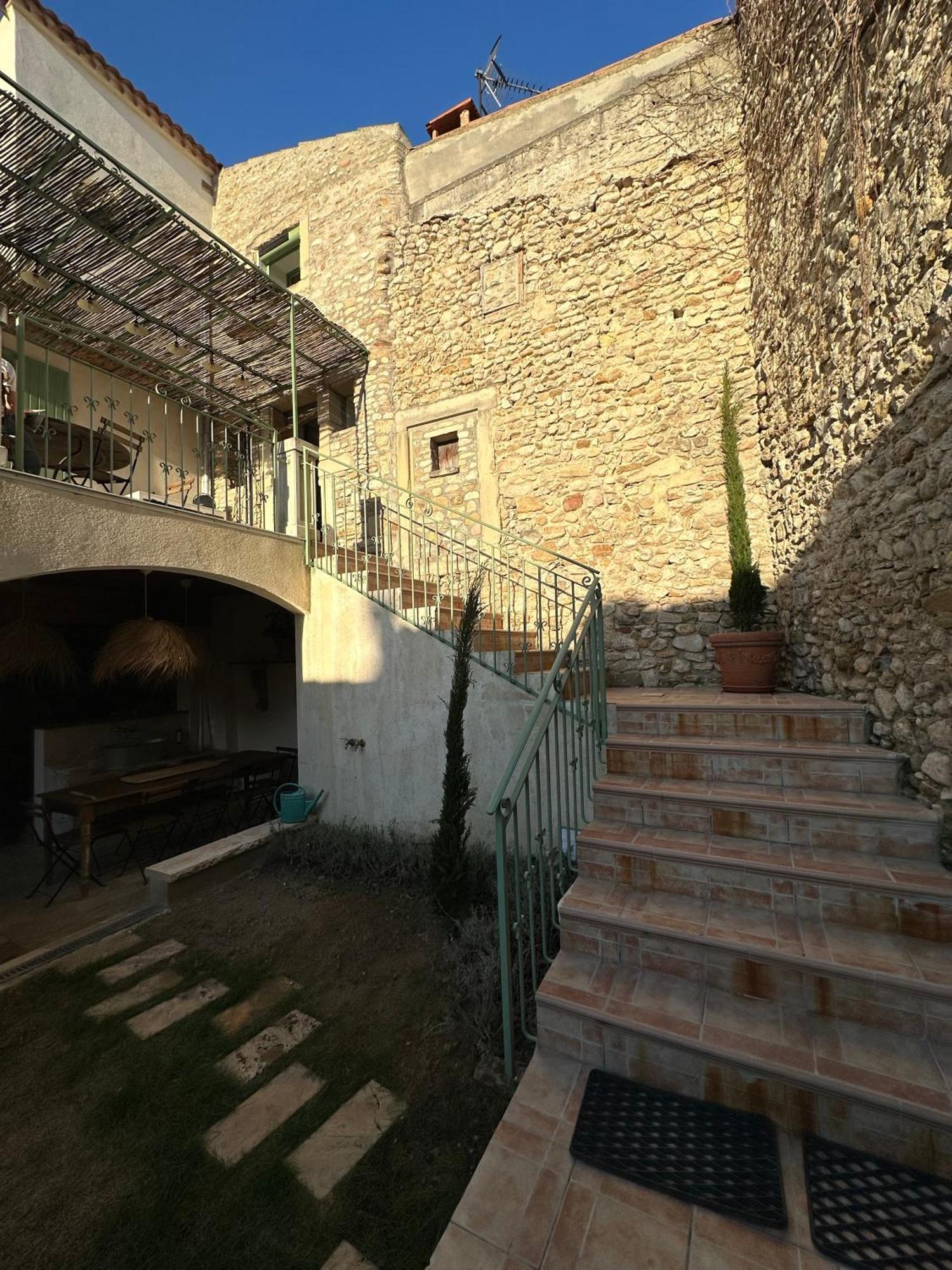 Drome Provencale Maison Familiale Calme Dans Village Valréas Zewnętrze zdjęcie